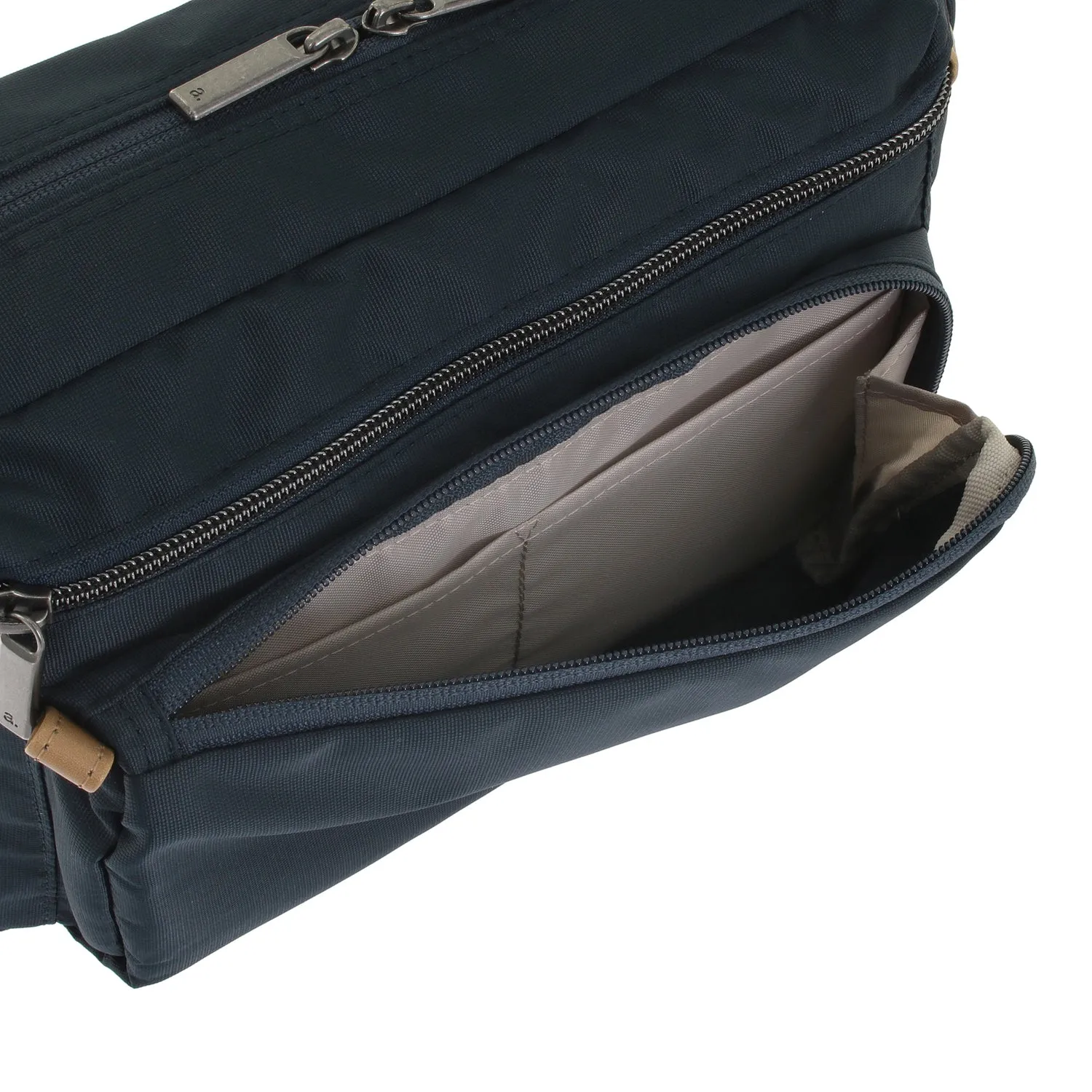 BASTIQUE 2 Crossbody Type A