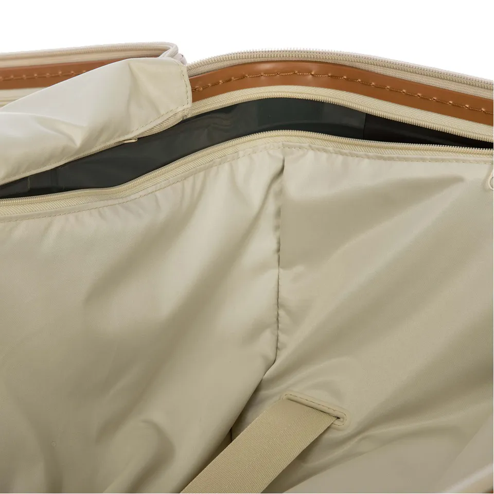 Bellagio 3.0 Spinner Trunk 30"