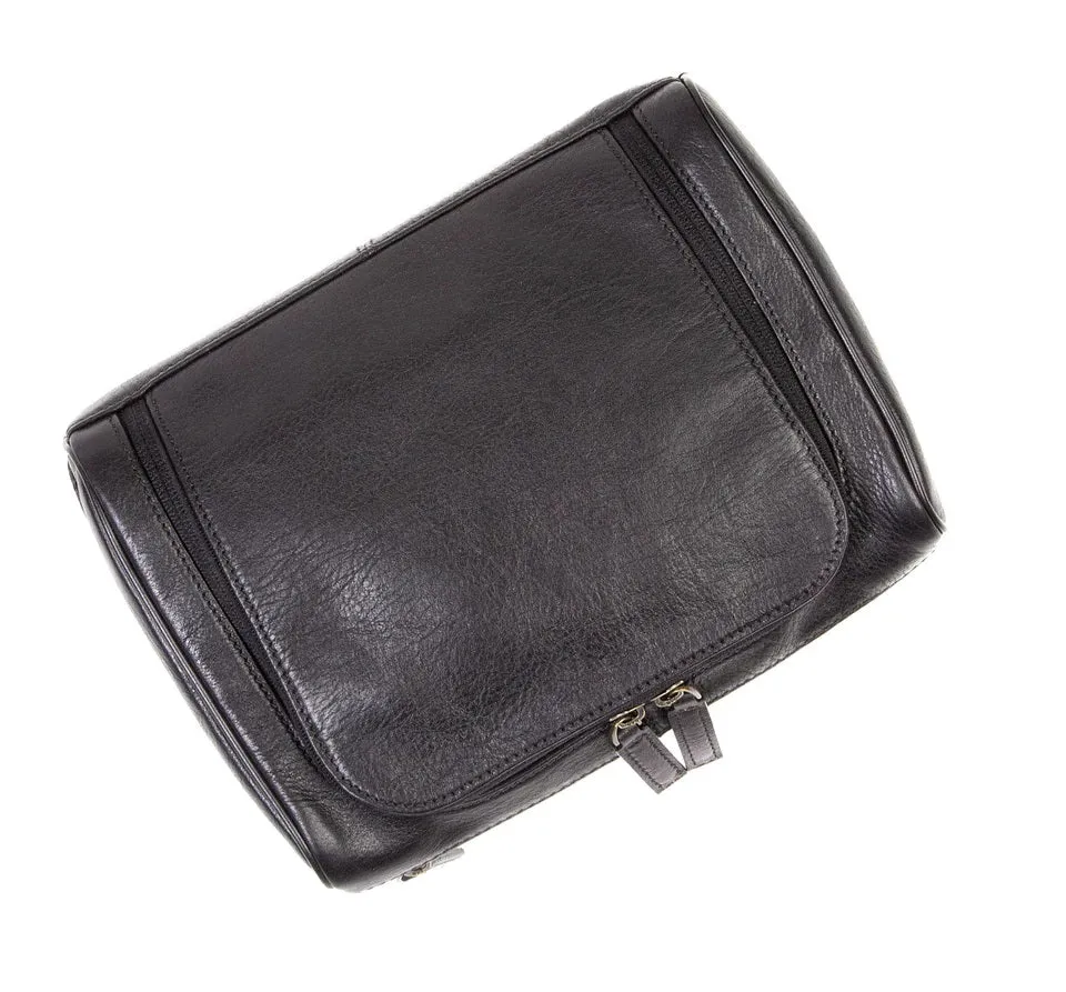 Boconi Becker Leather Toiletry Kit