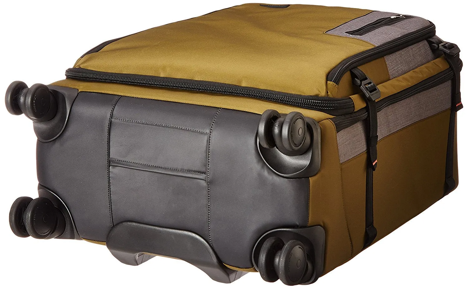 Briggs & Riley BRX Explore Medium Expandable Spinner