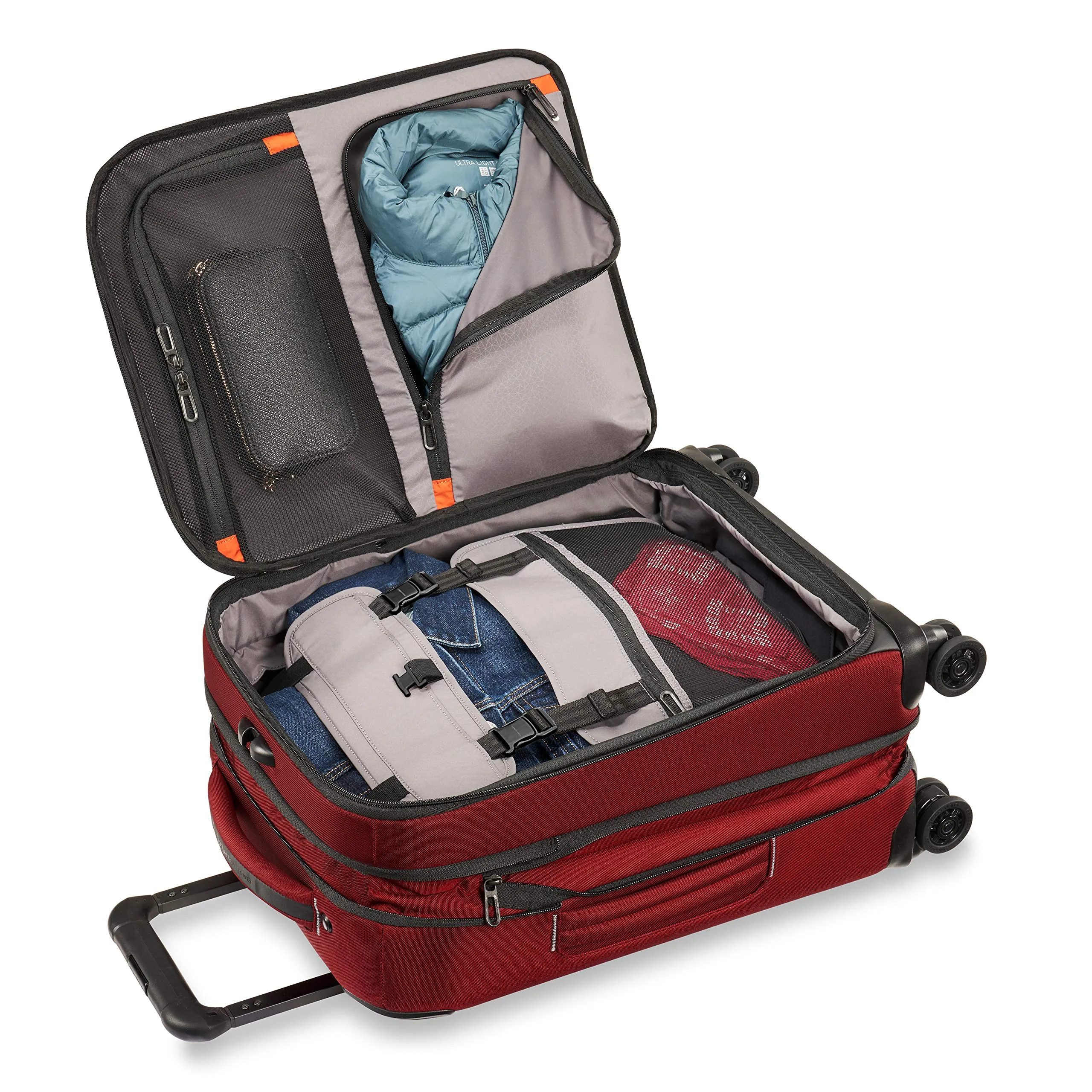 Briggs & Riley ZDX 21" 4-Wheel Carry-On Luggage
