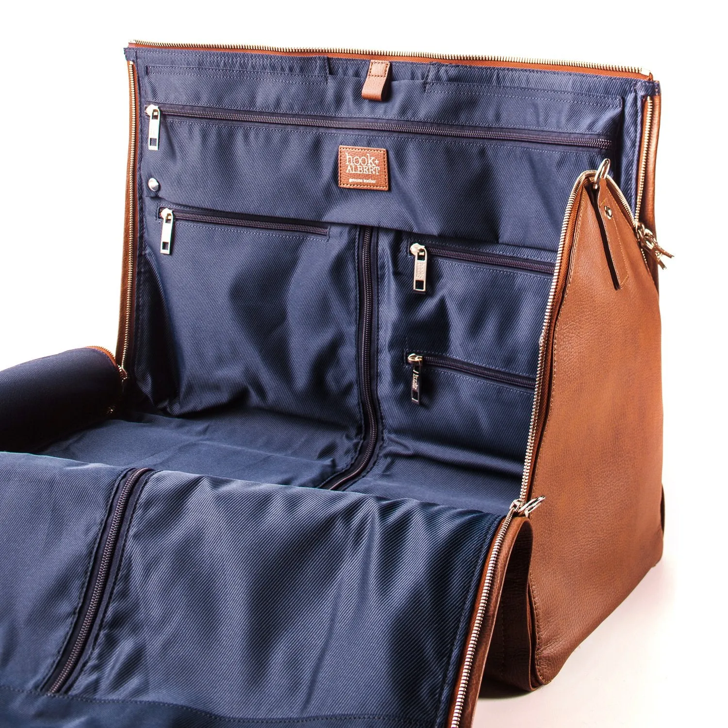 Hook and Albert Men's Leather Garment Weekender Bag