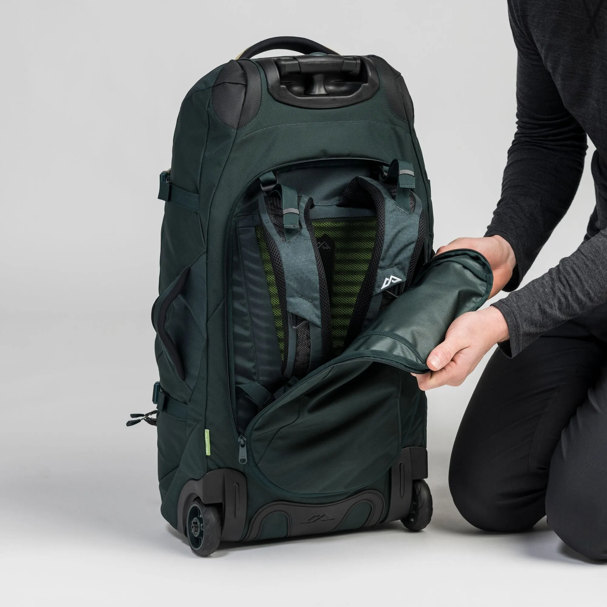 Kathmandu Hybrid Trolley v4 50L 2-Wheel Wheeled Duffel Bags