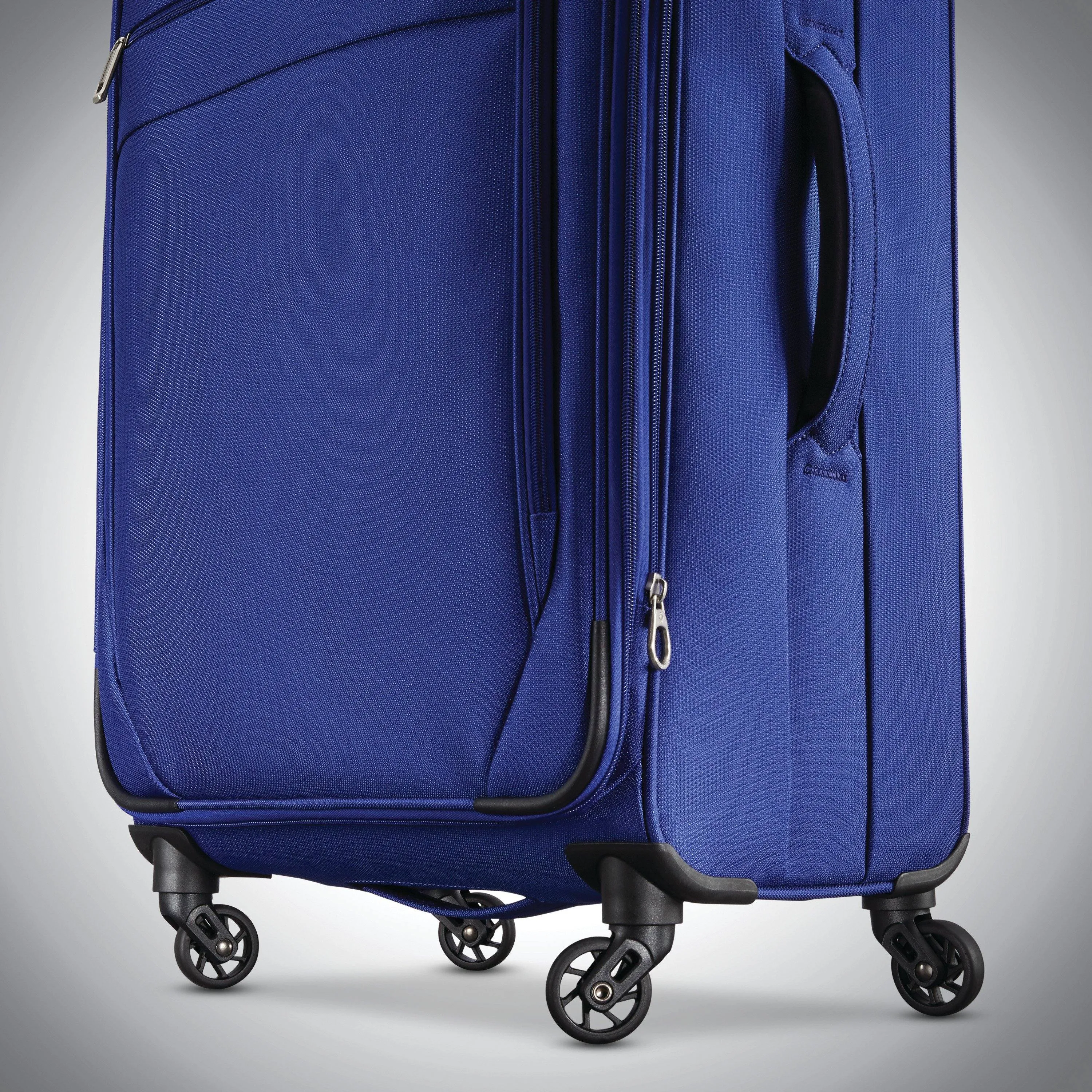 Samsonite Advena 29" 4-Wheel Large Luggage