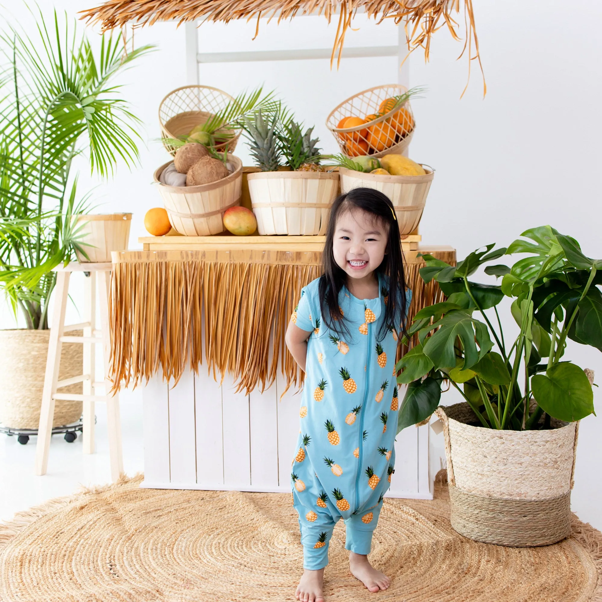 Sleep Bag Walker in Pineapple 0.5